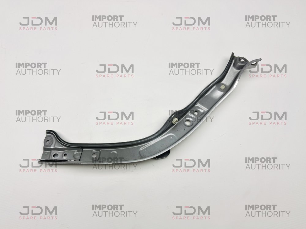 UPPER RIGHT RADIATOR SUPPORT - USED